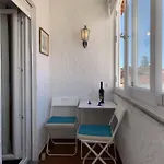 Relaxing In The Heart Of Κασκαΐς