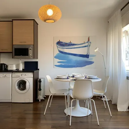 アパート Relaxing In The Heart Of カスカイス